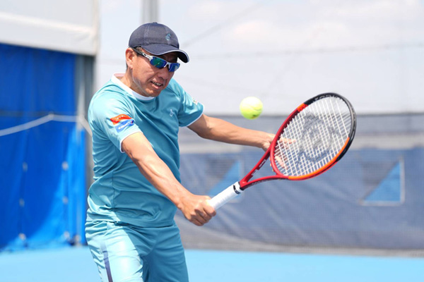 鈴木 貴男 プロ